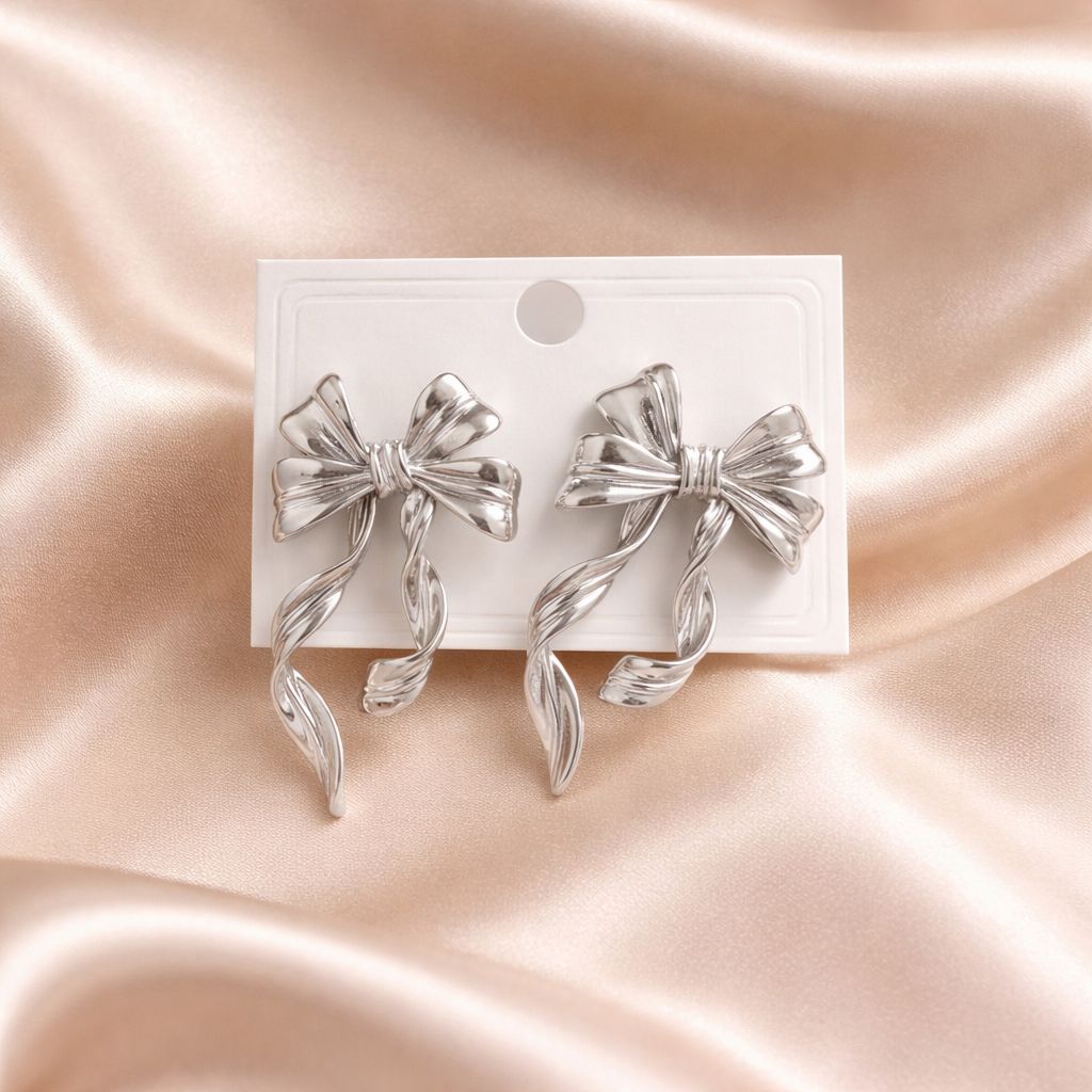 Bow earrings